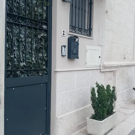 Semesterbostad Casa Della Luna Bari